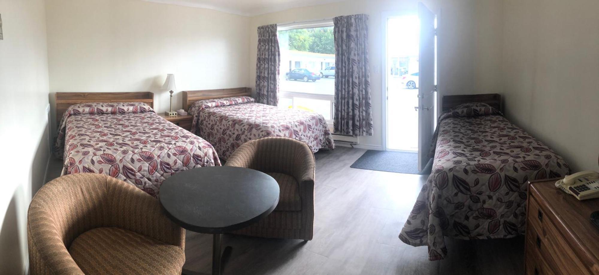 Century Motel 콘웰 외부 사진